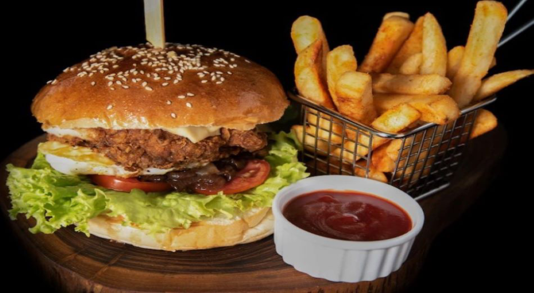 Simply, Burgers, Chips & Sauce